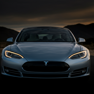 Tesla Informs Customers about FSD Transfer Ending This Quarter