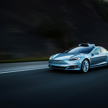 Tesla Boosts Smart Summon Speed by 33% in Latest FSD Update