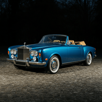 All I Want for Christmas: The Rolls-Royce Corniche Drophead Restomod - Tesevo