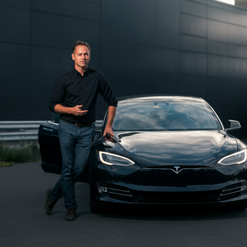 Tesla Loses Key Software Director Amidst Over-the-Air and Robotaxi Development Challenges