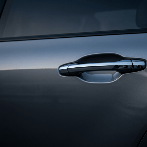 China Proposes Ban on Tesla-Style Hidden Door Handles for Enhanced Safety