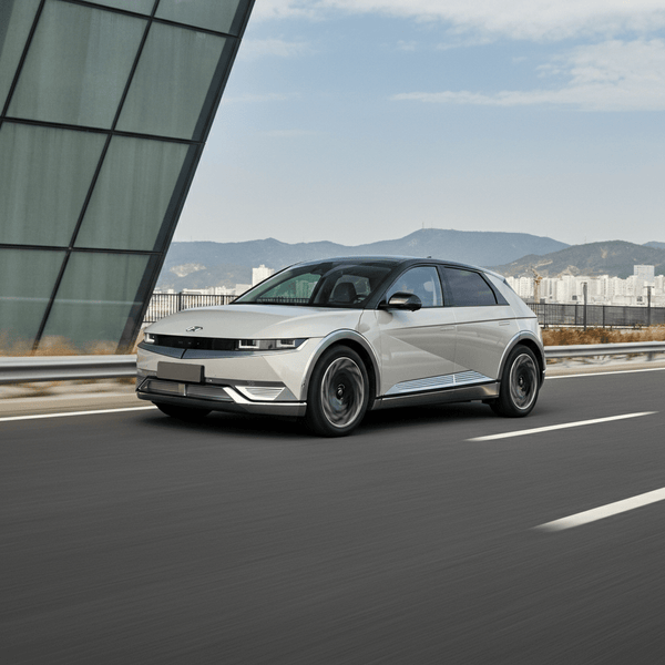 Hyundai Celebrates IONIQ 9 Success in Korea with Extended EV Discounts