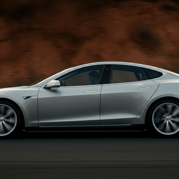 Lemonade Launches Tesla FSD Insurance with Unmatched 50% Discount
