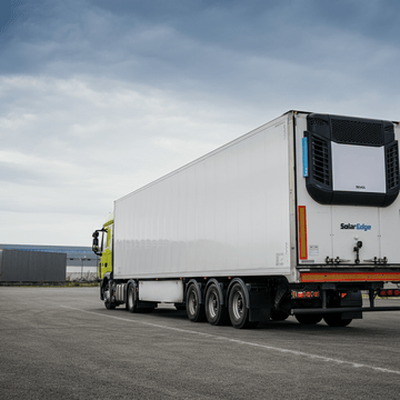 Nivalis Acquires SolarEdge: Paving the Way for Solar-Powered Reefer Trailers in the US - Tesevo