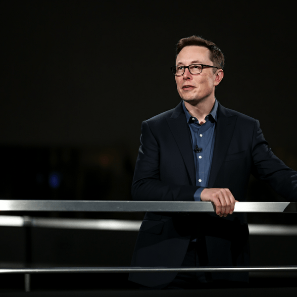 Peter Thiel Reduces Tesla Stake as Elon Musk Warns Short Sellers