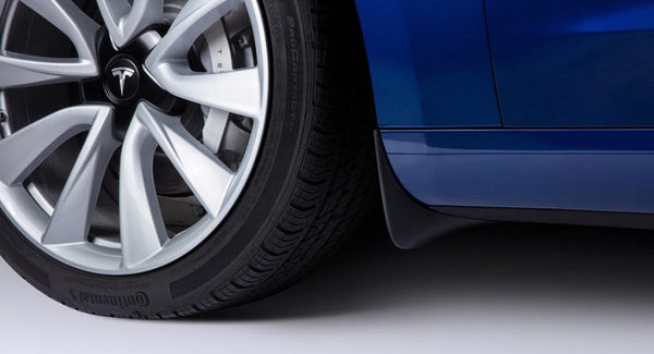 Real-Life Tests: Do Tesla Front Mudguards Prevent Mud Splashes?