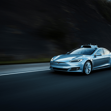Tesla Boosts Smart Summon Speed by 33% in Latest FSD Update - Tesevo