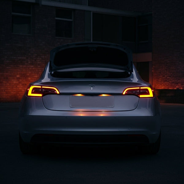 Tesla apresenta faixa de luz LED no frunk para uma experiência melhorada do Model 3 e Model Y