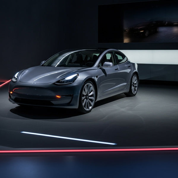 Tesla Officially Launches Robotaxi: Features, Command Center and First Impressions
