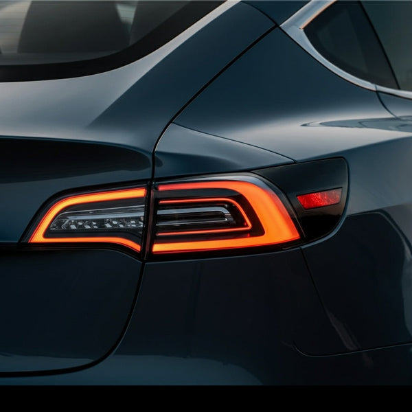 Tesla Reinstates Turn Signal Stalk in Model 3: A Shift Towards User-Centric Design