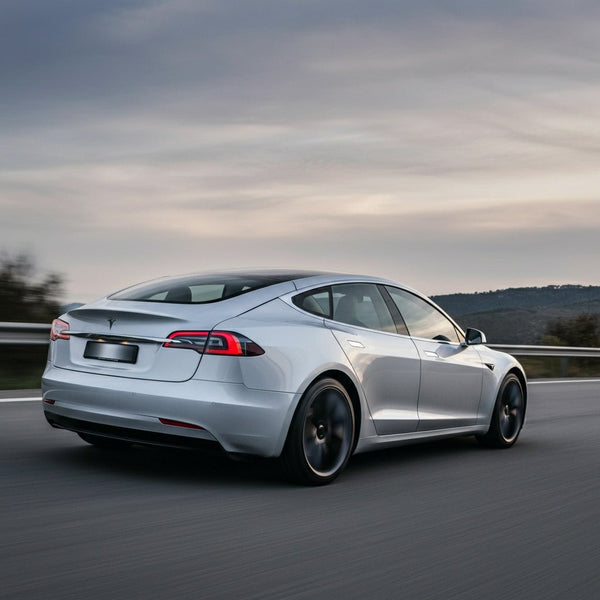 Tesla Unveils Flexible Monthly Extended Service Agreement for EV Owners
