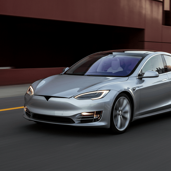 Tesla's Year-End Sales Push: New Incentives Unveiled