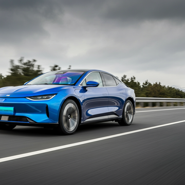 Chinese Automakers Race to Enter the Canadian EV Market