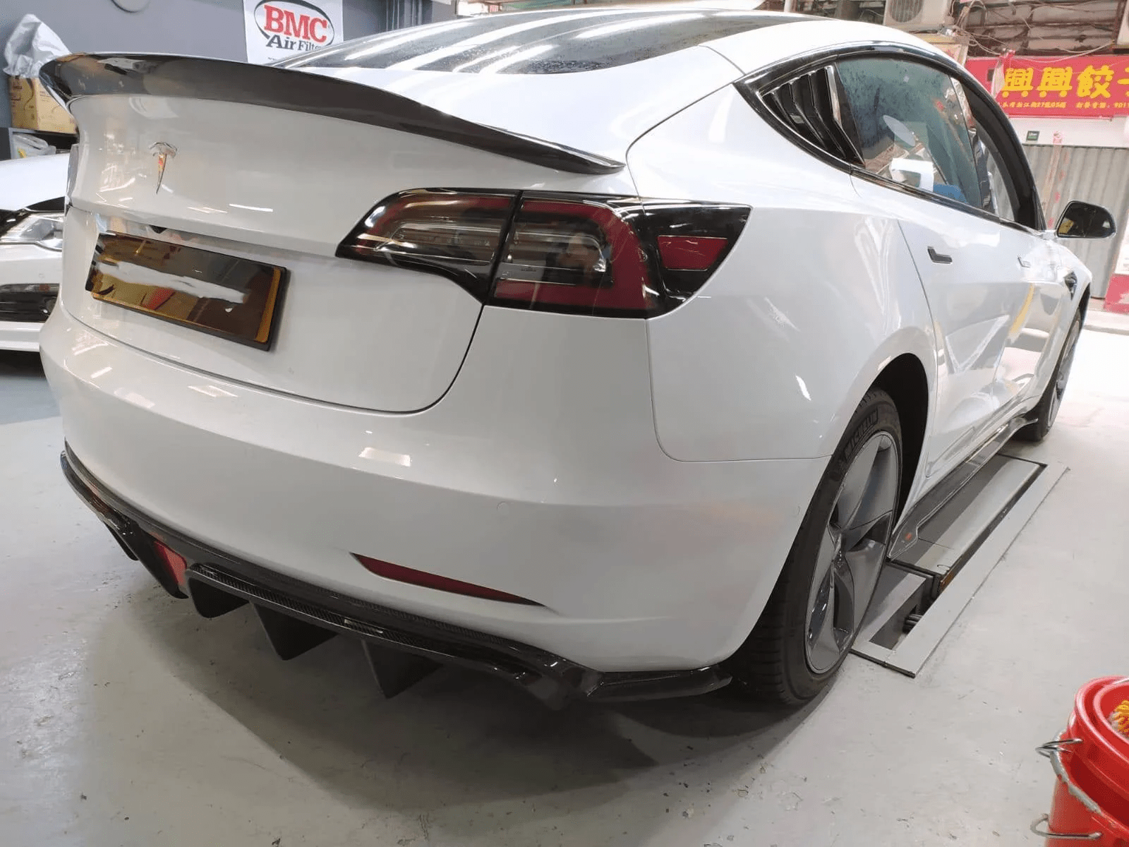 Street Hunter Tesla Model 3 Rear Spoiler main image 0