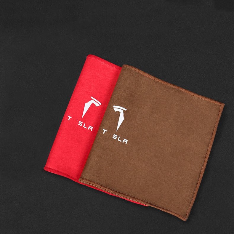 TESEVO 28x20cm dual-sided detailing towel close-up