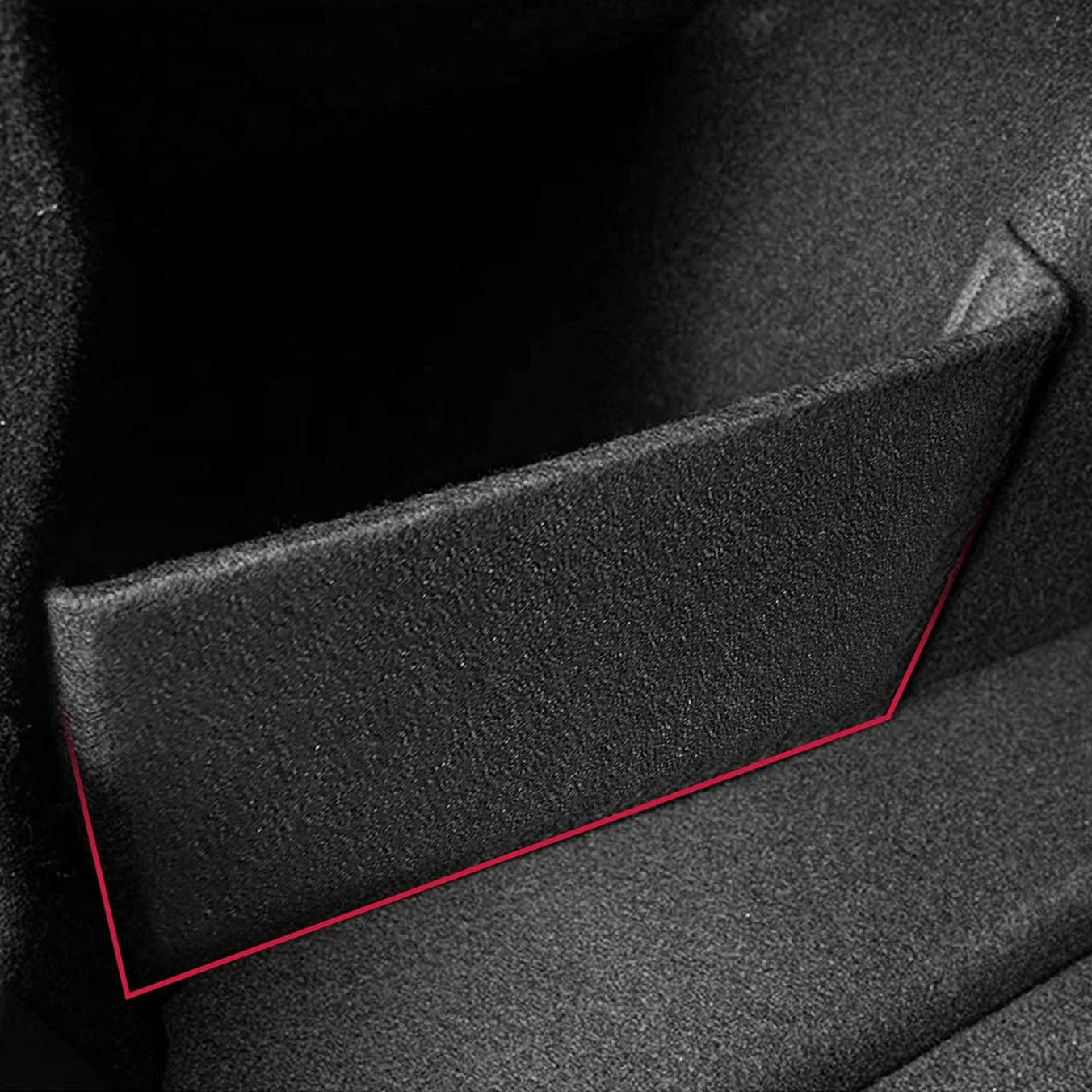 TESEVO trunk side divider keeping cargo organized photo