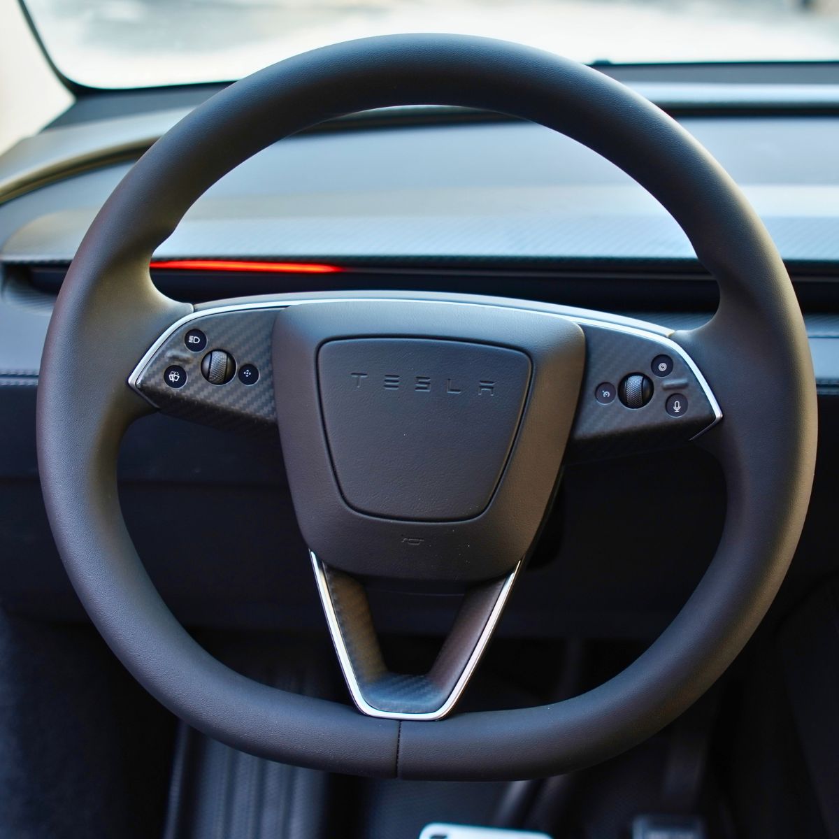 TESEVO Steering Wheel Middle Trim for Model 3 Highland & Model Y Juniper | Real Dry Carbon Fiber - Tesevo