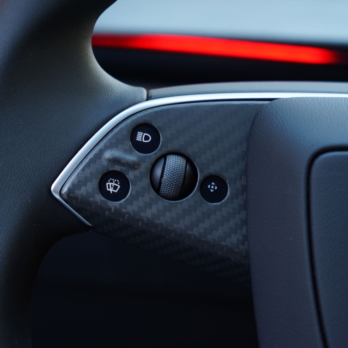 TESEVO Steering Wheel Middle Trim for Model 3 Highland & Model Y Juniper | Real Dry Carbon Fiber - Tesevo