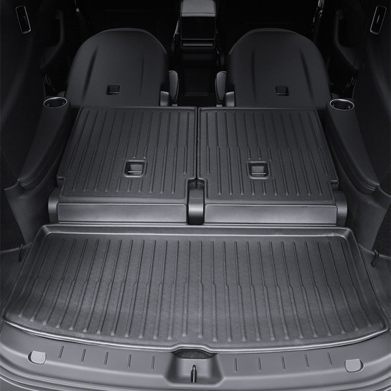 TESEVO Model YL TPE rear seat back protector mat close-up detail